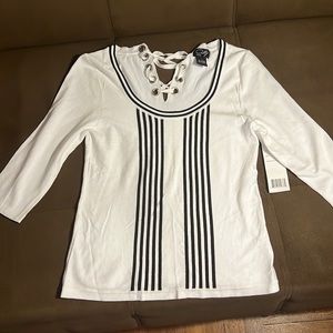 Woman Long Sleeve T Shirt, Size L, Color White/Black